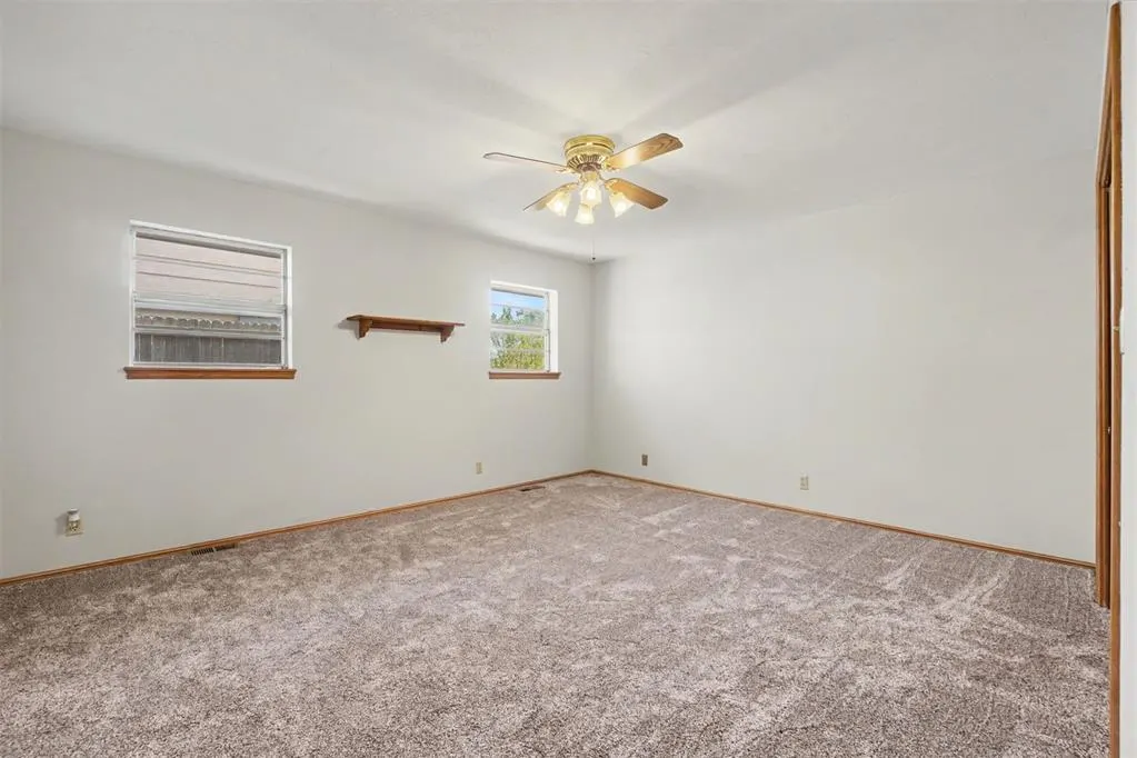 Photo 23 — 1001 W E Avenue, Elk City, OK 73644