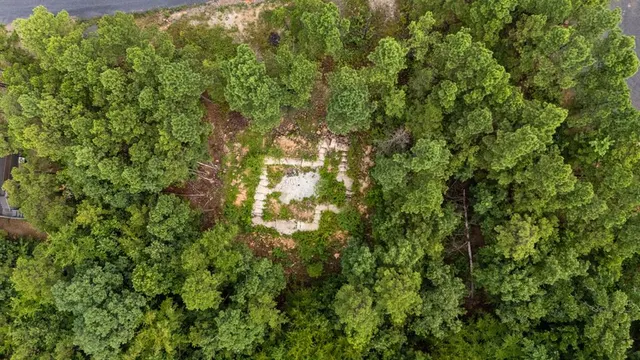 Photo 2 — 796 Timberline Trail, Broken Bow, OK 74728