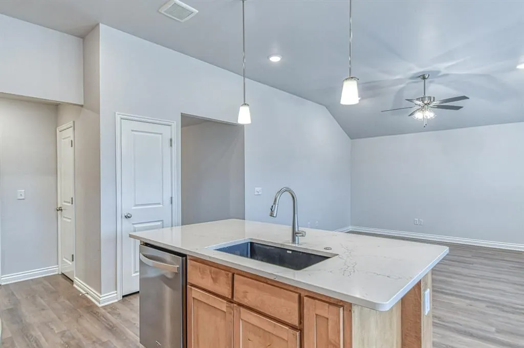 Photo 22 — 365 Pleasant View, Harrah, OK 73045