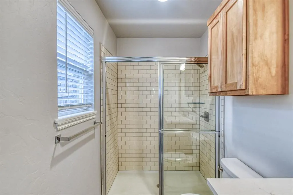 Photo 32 — 365 Pleasant View, Harrah, OK 73045