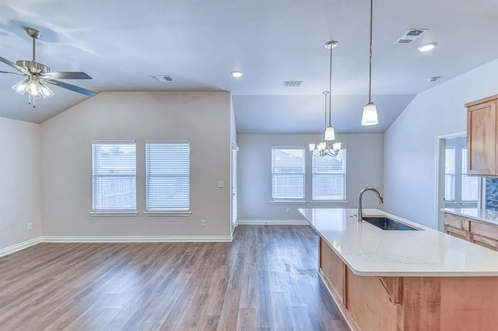 Photo 28 — 365 Pleasant View, Harrah, OK 73045