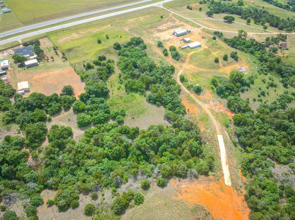 Photo 5 — 6125 US Hwy 281 S, Geary, OK 73040