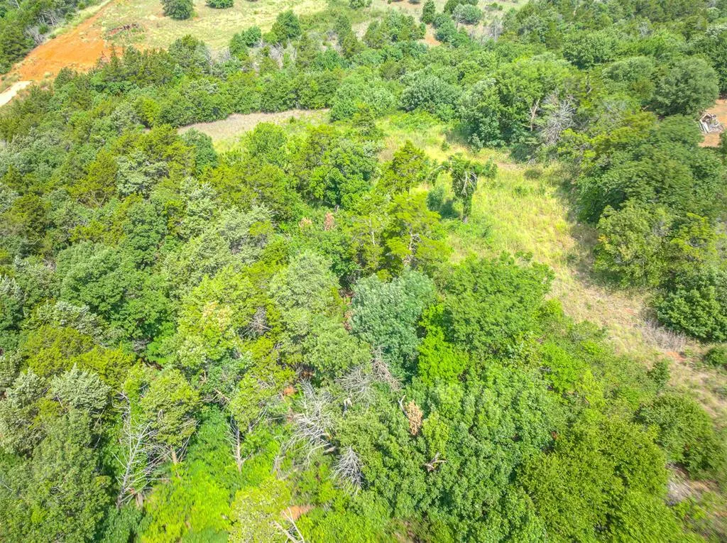 Photo 17 — 6125 US Hwy 281 S, Geary, OK 73040