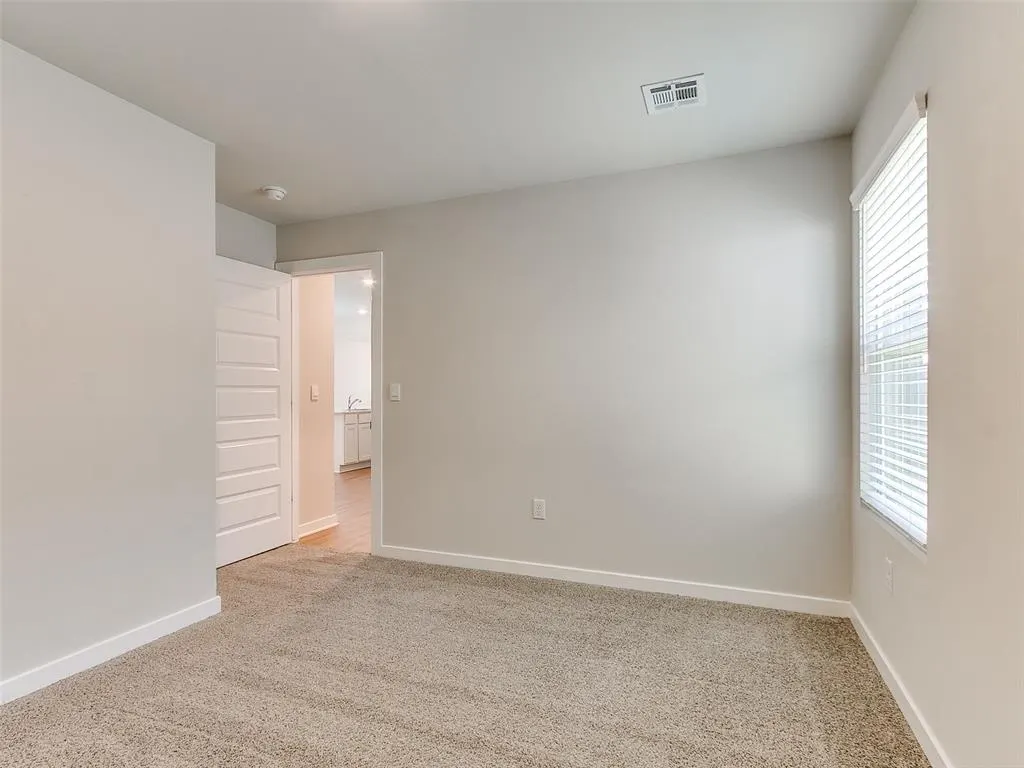 Photo 22 — 10613 Red Thistle Drive, Oklahoma City, OK 73131