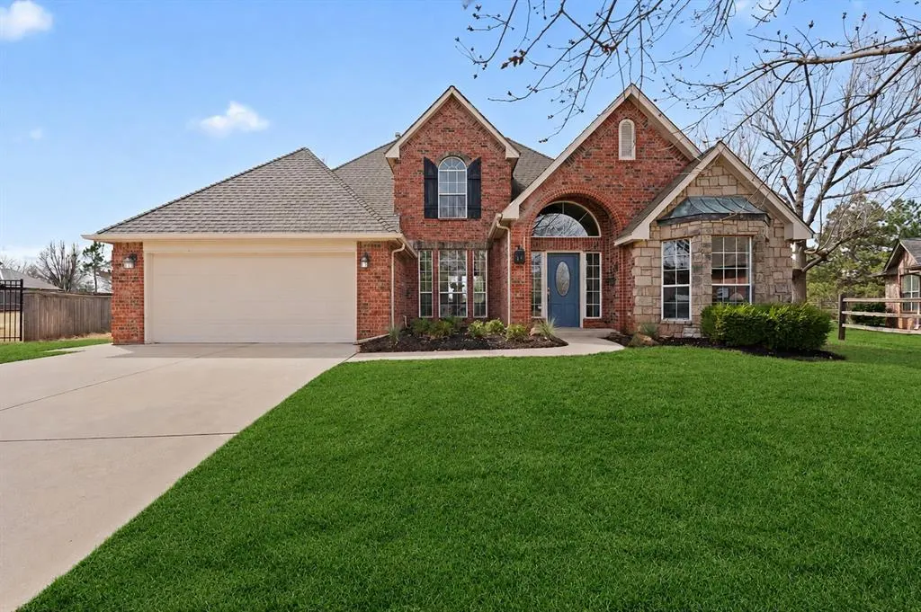Front exterior — 744 Longmeadow Lane, Edmond, OK 73003