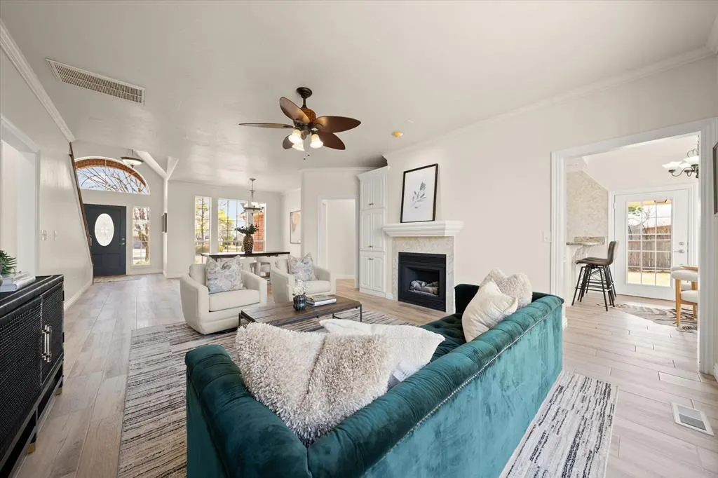 Photo 7 — 744 Longmeadow Lane, Edmond, OK 73003