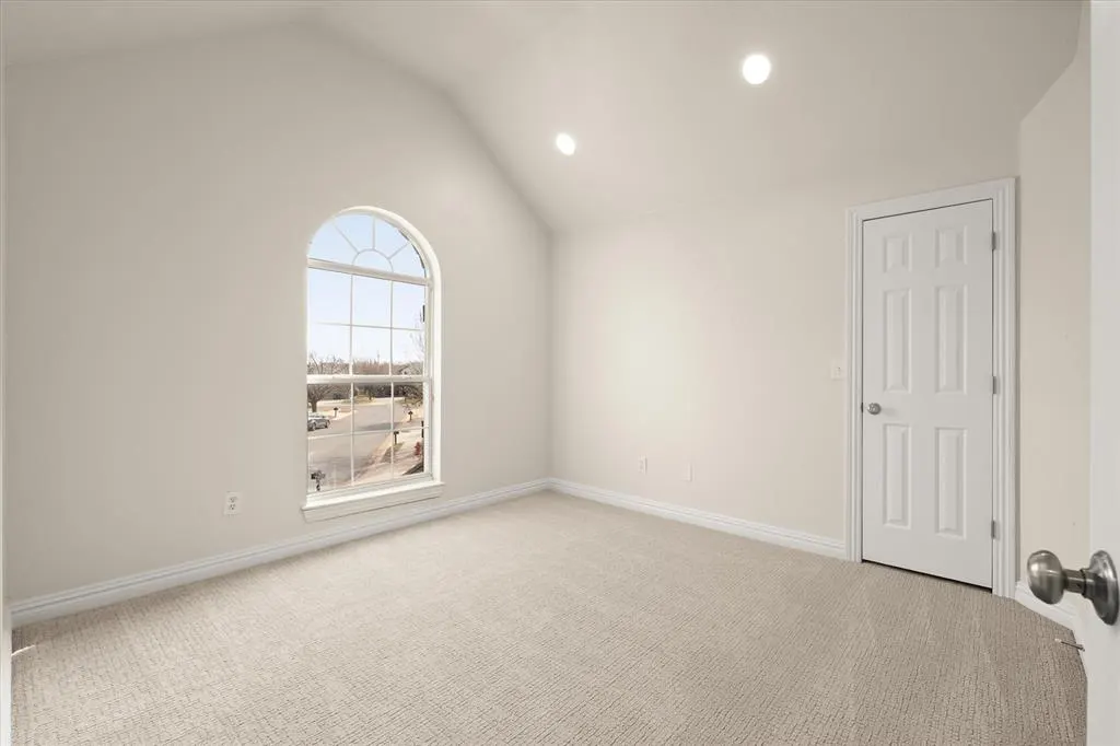Photo 28 — 744 Longmeadow Lane, Edmond, OK 73003