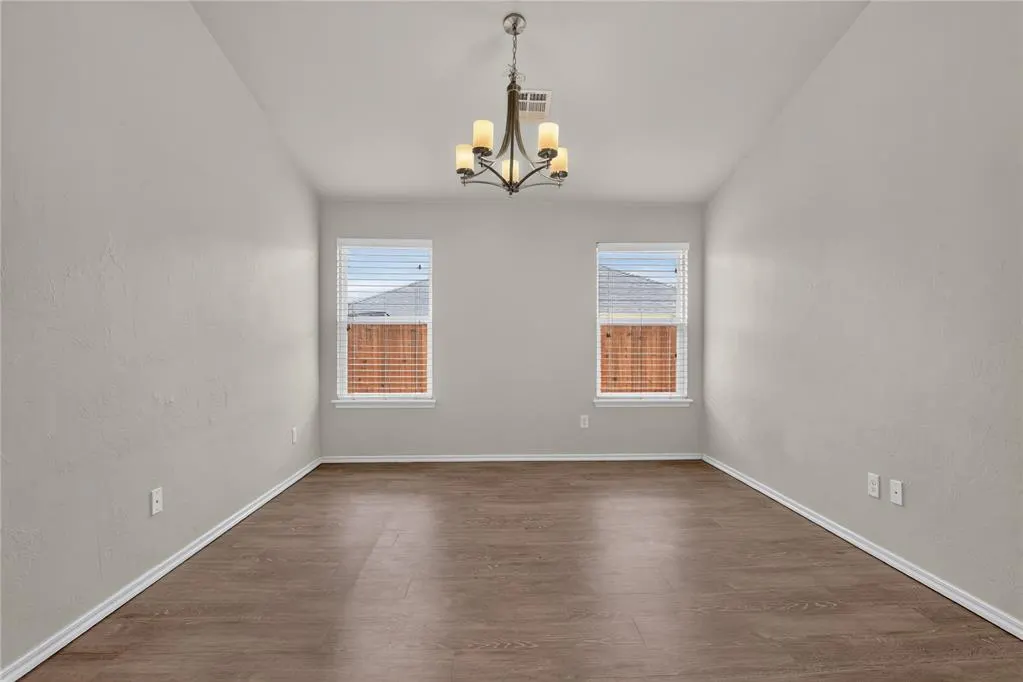 Photo 9 — 18109 Montoro Way, Edmond, OK 73012