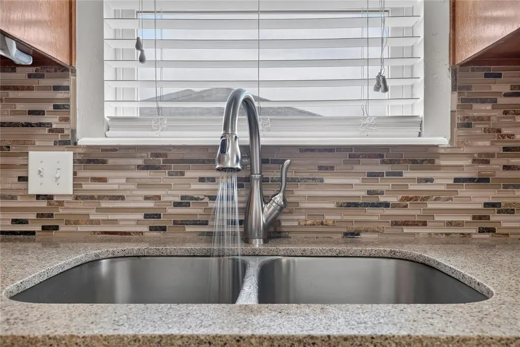 Photo 21 — 18109 Montoro Way, Edmond, OK 73012
