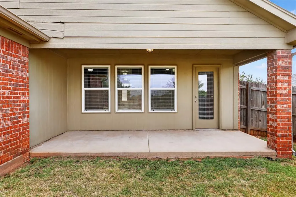 Photo 37 — 18109 Montoro Way, Edmond, OK 73012