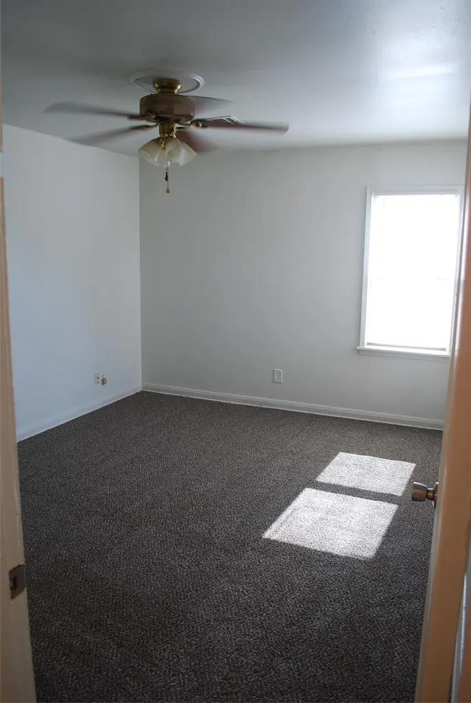 Photo 14 — 408 Babb Drive, Midwest City, OK 73110
