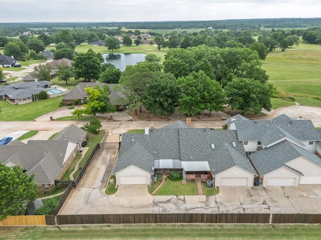 Photo 35 — 536 Lakeside Court, Shawnee, OK 74801