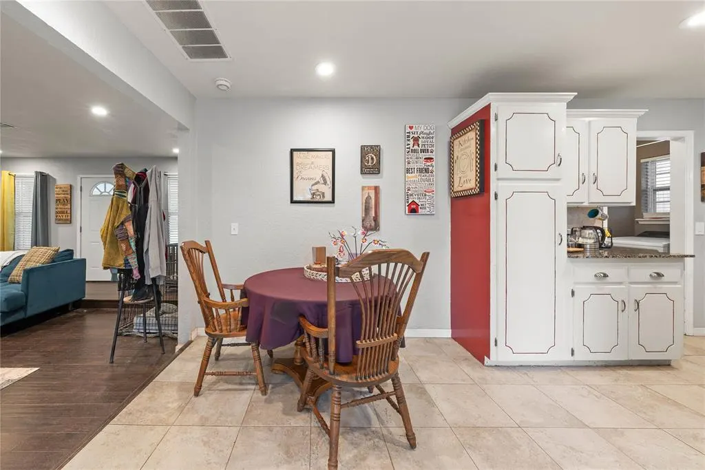 Photo 15 — 7601 Eastgate Drive, Oklahoma City, OK 73162