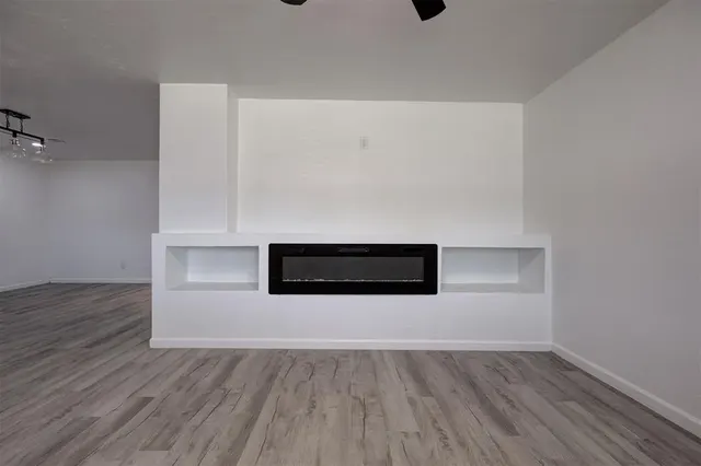 Photo 8 — 433 NW 87th Street, Oklahoma City, OK 73114