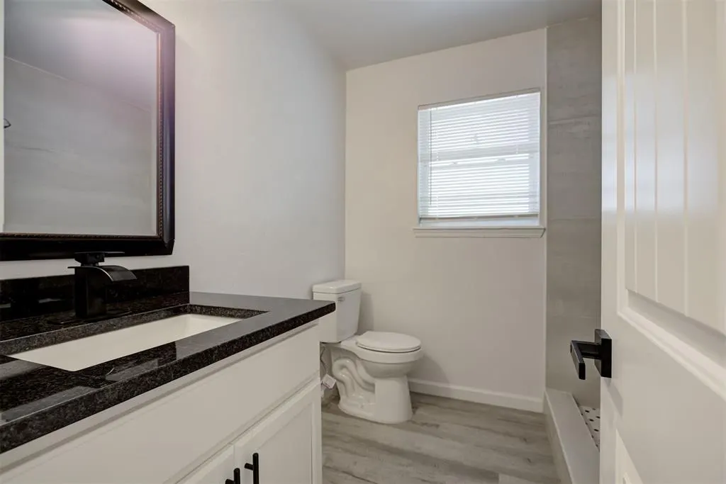 Photo 20 — 433 NW 87th Street, Oklahoma City, OK 73114
