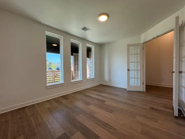 Photo 7 — 11104 NW 132nd Street, Yukon, OK 73099