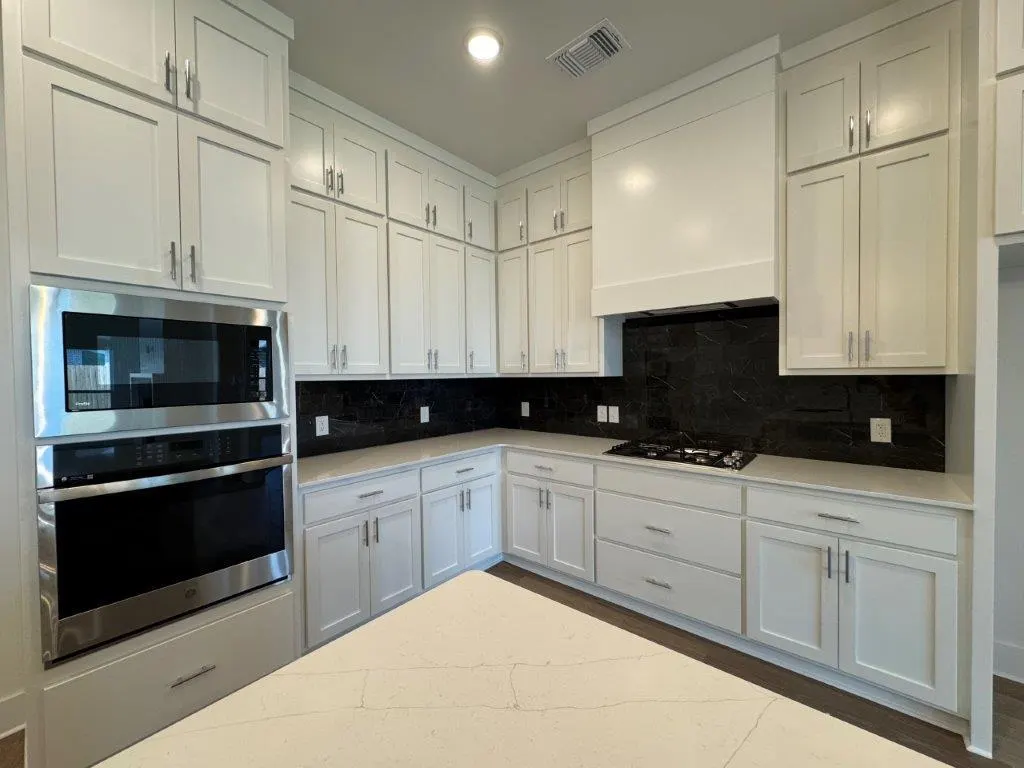 Photo 18 — 11104 NW 132nd Street, Yukon, OK 73099
