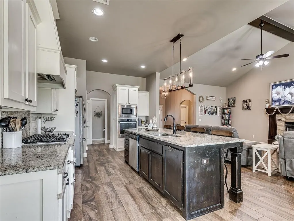 Photo 12 — 4612 Kentucky Ridge Drive, Mustang, OK 73064