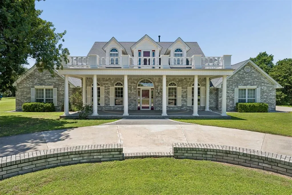Front exterior — 15208 SE 73rd Street, Choctaw, OK 73020