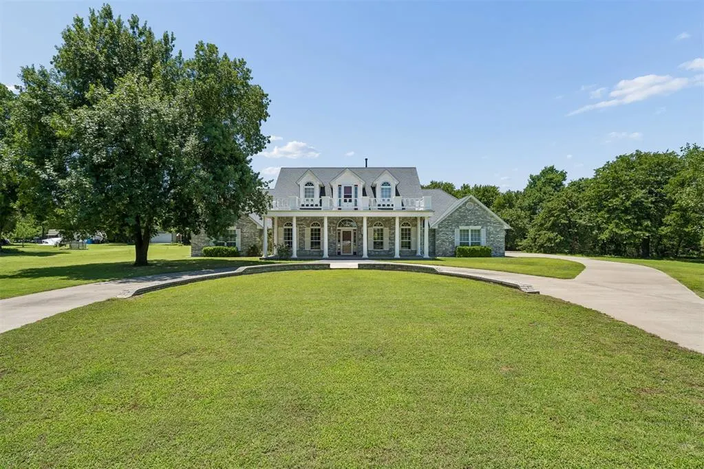 Photo 2 — 15208 SE 73rd Street, Choctaw, OK 73020