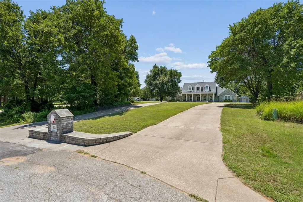 Photo 3 — 15208 SE 73rd Street, Choctaw, OK 73020