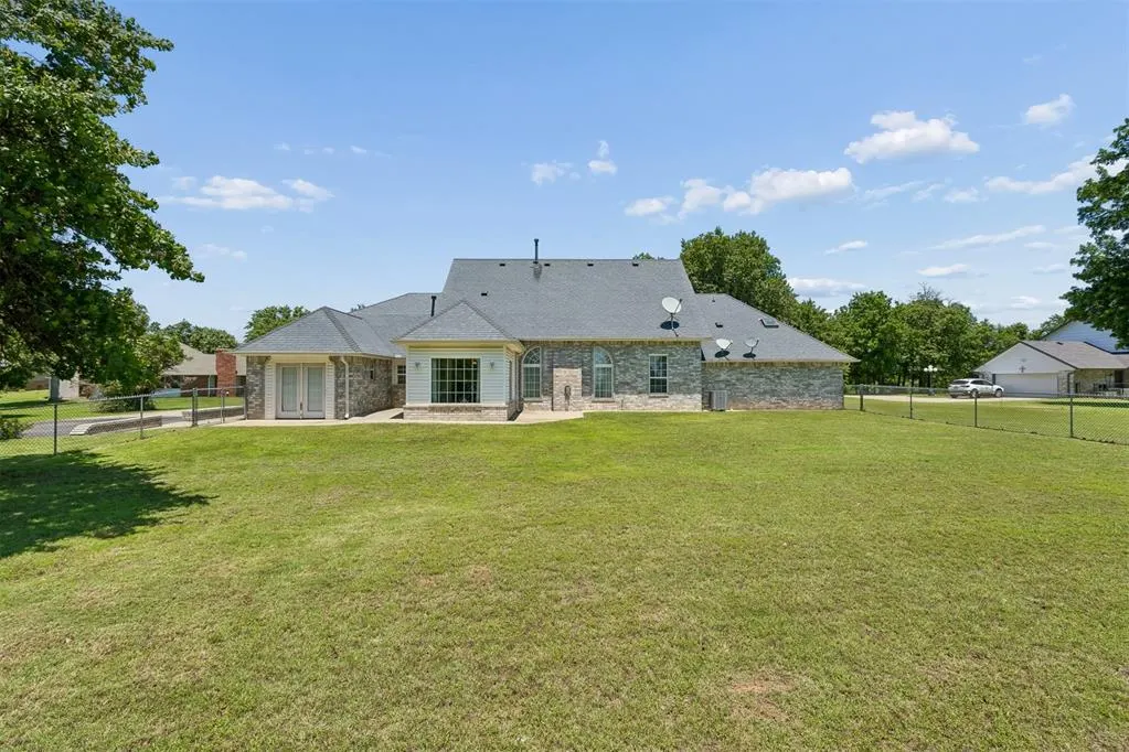 Photo 37 — 15208 SE 73rd Street, Choctaw, OK 73020