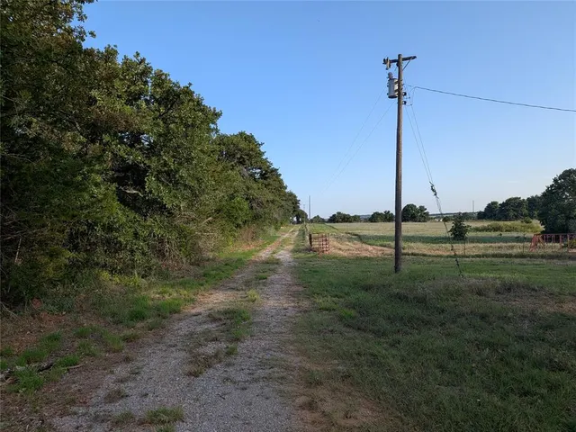 Photo 5 — 304998 E 1800 Road, Ratliff City, OK 73481