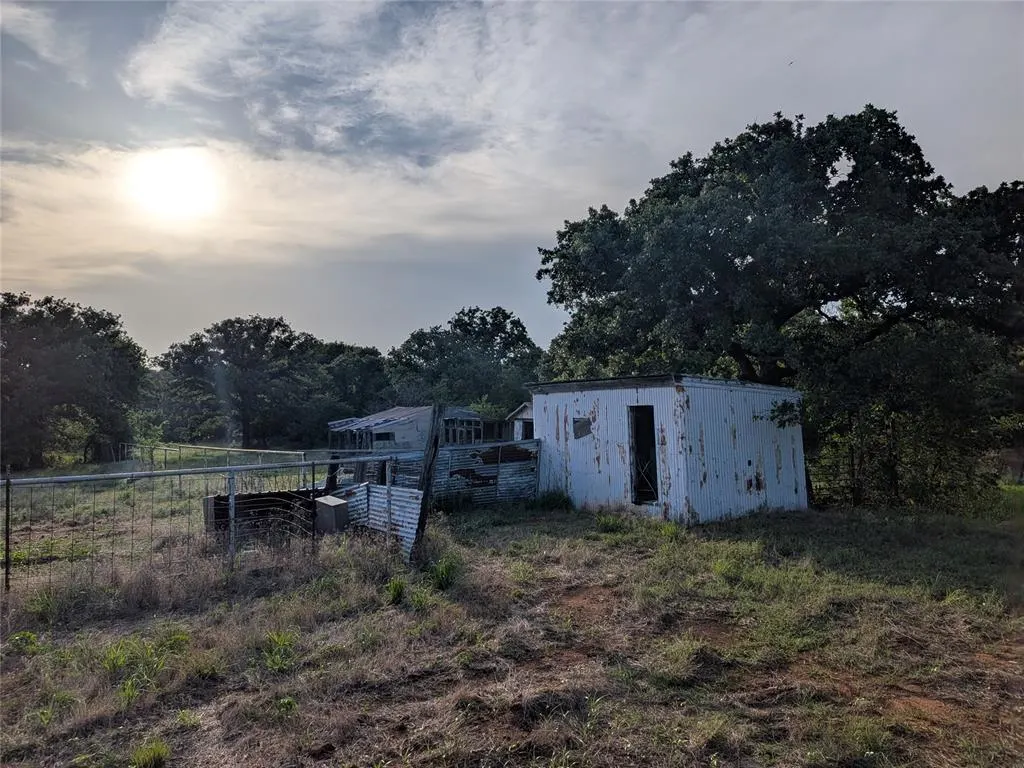 Photo 10 — 304998 E 1800 Road, Ratliff City, OK 73481