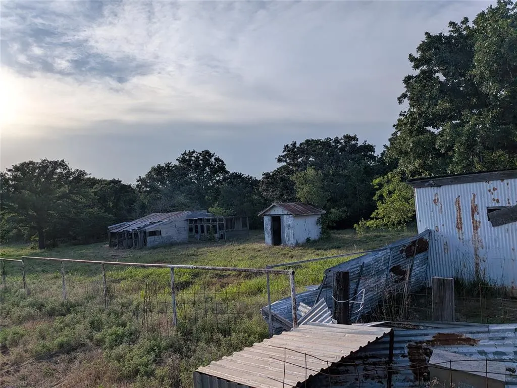 Photo 11 — 304998 E 1800 Road, Ratliff City, OK 73481