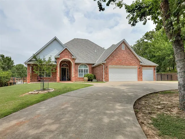 Front exterior — 15325 SE 44th Street, Choctaw, OK 73020