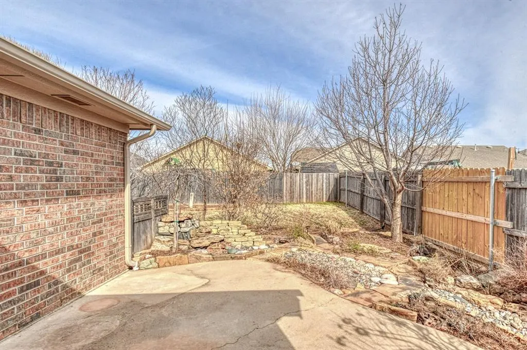 Photo 27 — 13309 SW 3rd Street, Yukon, OK 73099