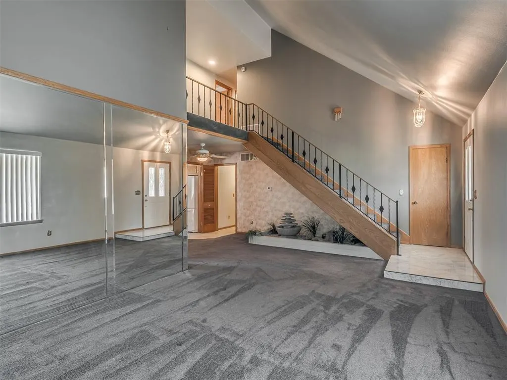 Photo 4 — 6309 S Robinson Drive, Oklahoma City, OK 73139