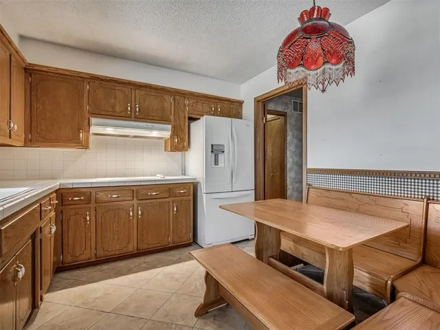 Photo 8 — 6309 S Robinson Drive, Oklahoma City, OK 73139