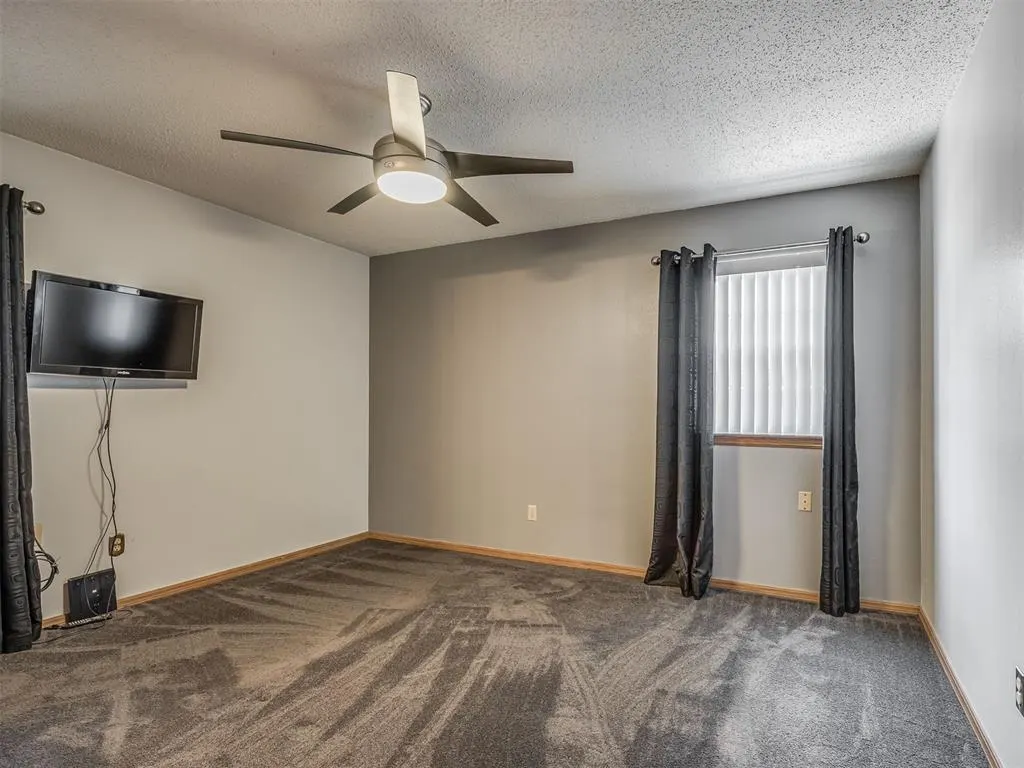 Photo 16 — 6309 S Robinson Drive, Oklahoma City, OK 73139