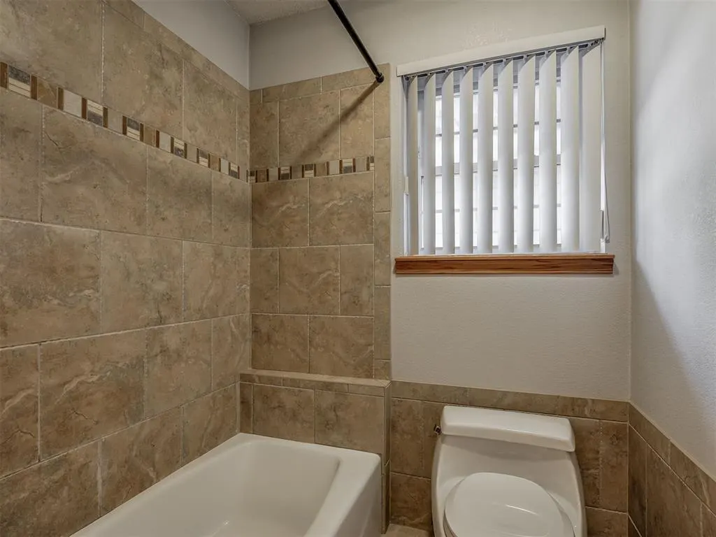 Photo 21 — 6309 S Robinson Drive, Oklahoma City, OK 73139