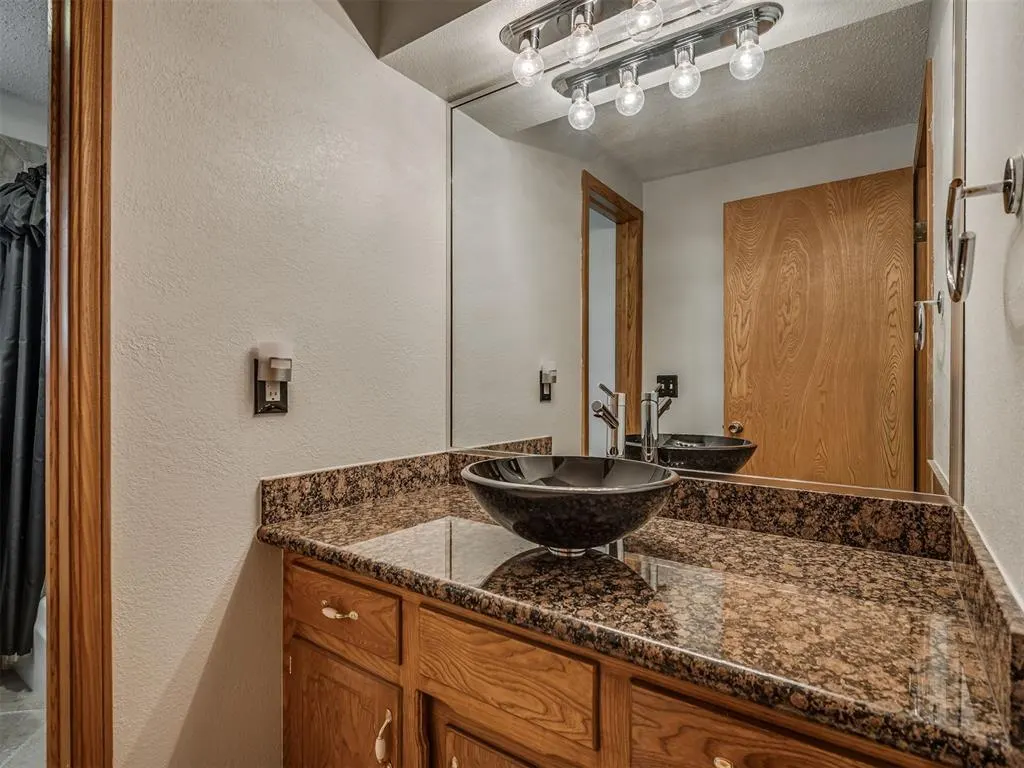 Photo 25 — 6309 S Robinson Drive, Oklahoma City, OK 73139