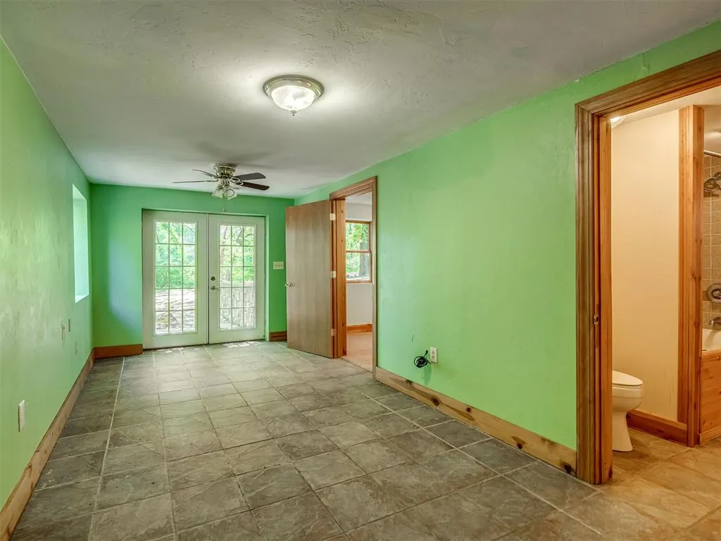 Photo 24 — 2101 E Lakewood Drive, Guthrie, OK 73044