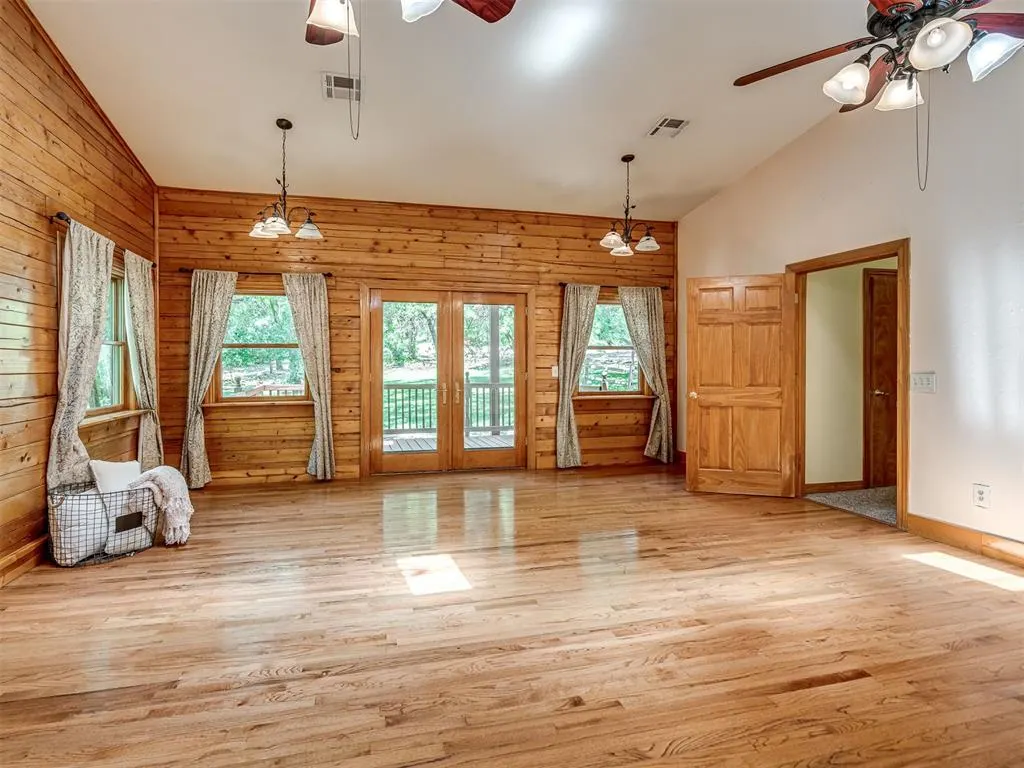 Photo 39 — 2101 E Lakewood Drive, Guthrie, OK 73044