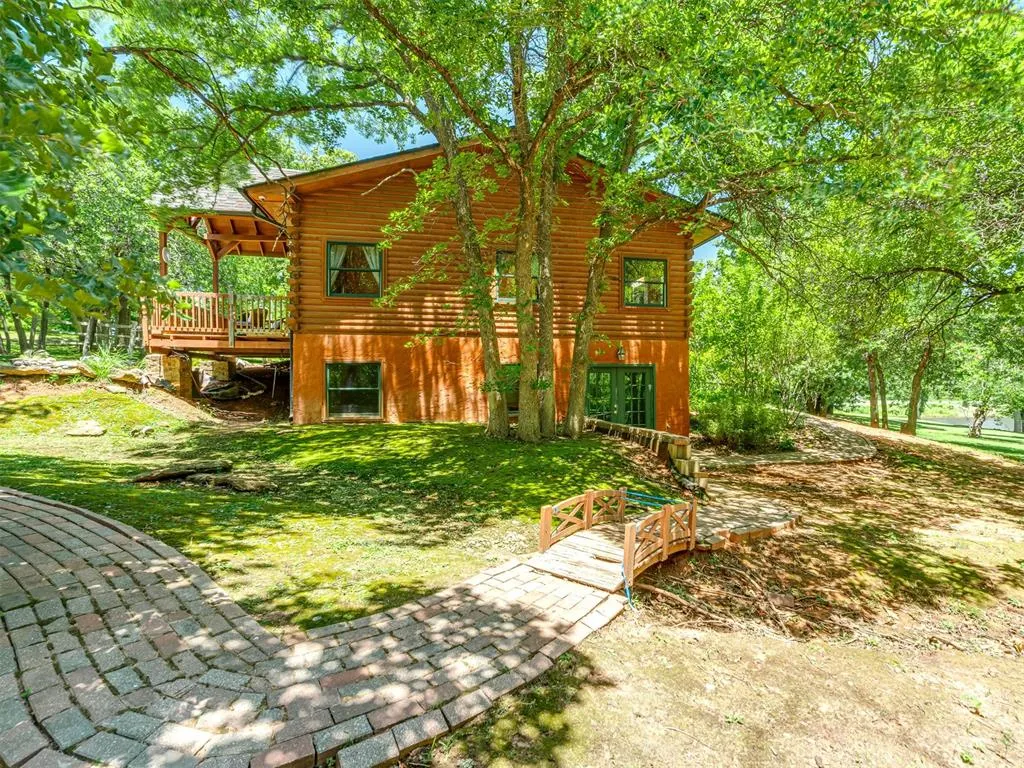 Photo 47 — 2101 E Lakewood Drive, Guthrie, OK 73044