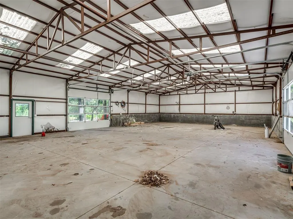 Photo 48 — 2101 E Lakewood Drive, Guthrie, OK 73044