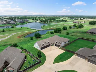 Sold home at 6221 NW 163rd Place
