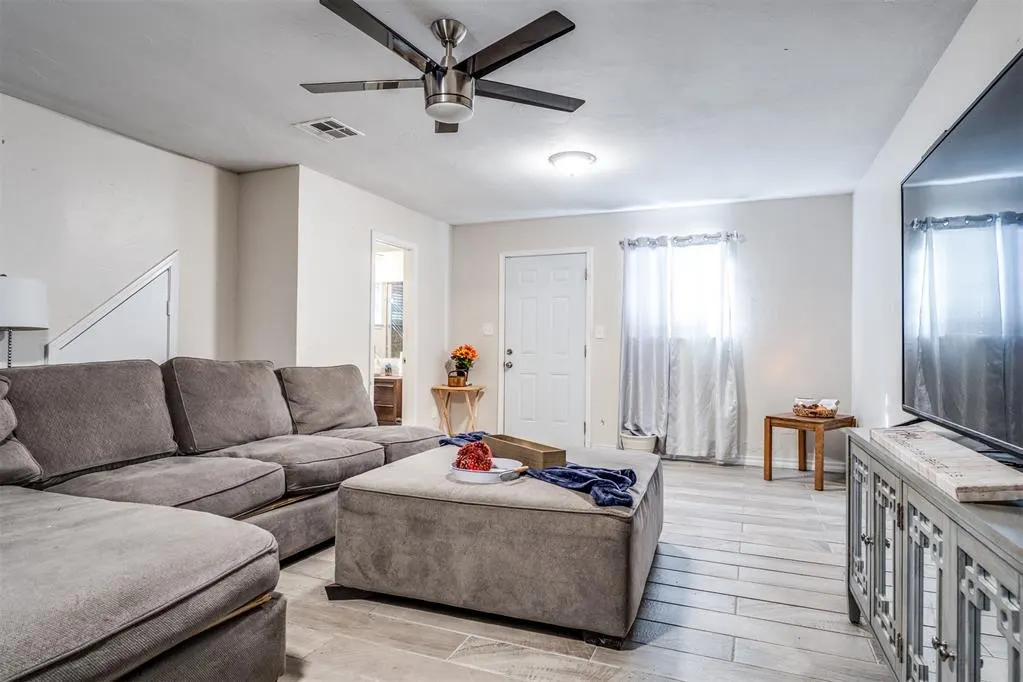 Photo 13 — 3105 N Viewpoint Drive, Midwest City, OK 73110