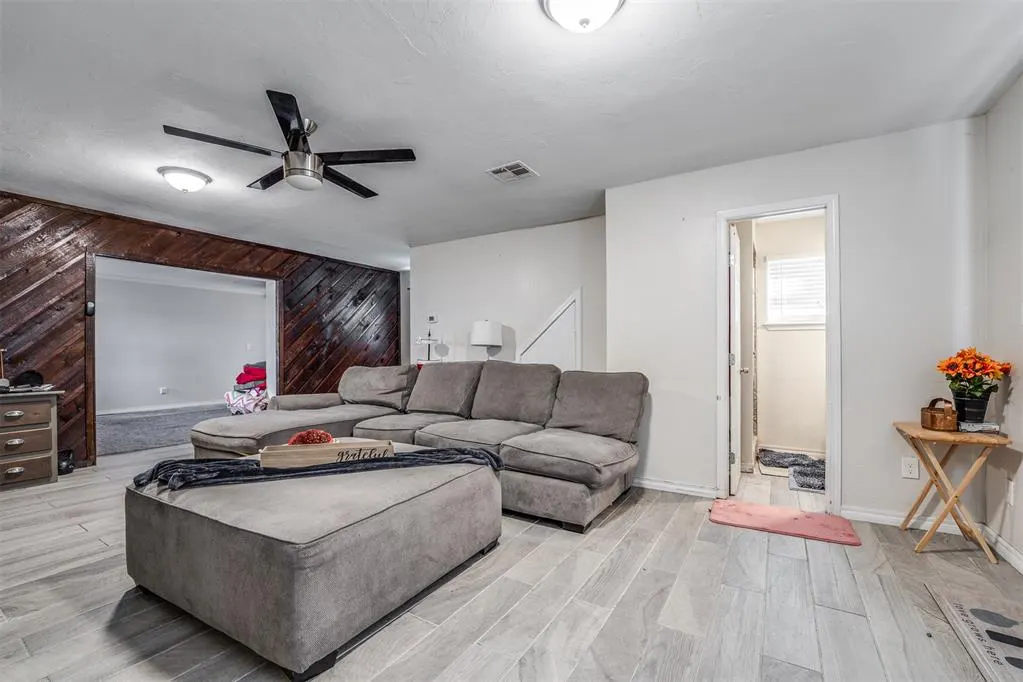 Photo 14 — 3105 N Viewpoint Drive, Midwest City, OK 73110