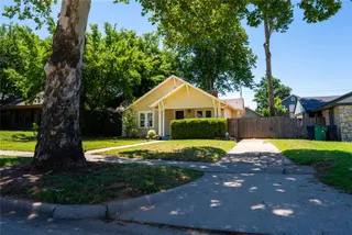 Sold home at 2732 W Park Place