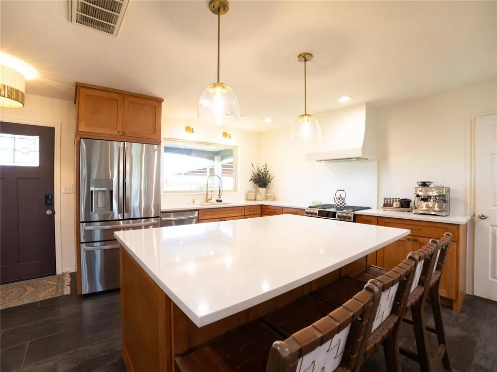 Photo 3 — 15501 SW 74th Street, Mustang, OK 73064