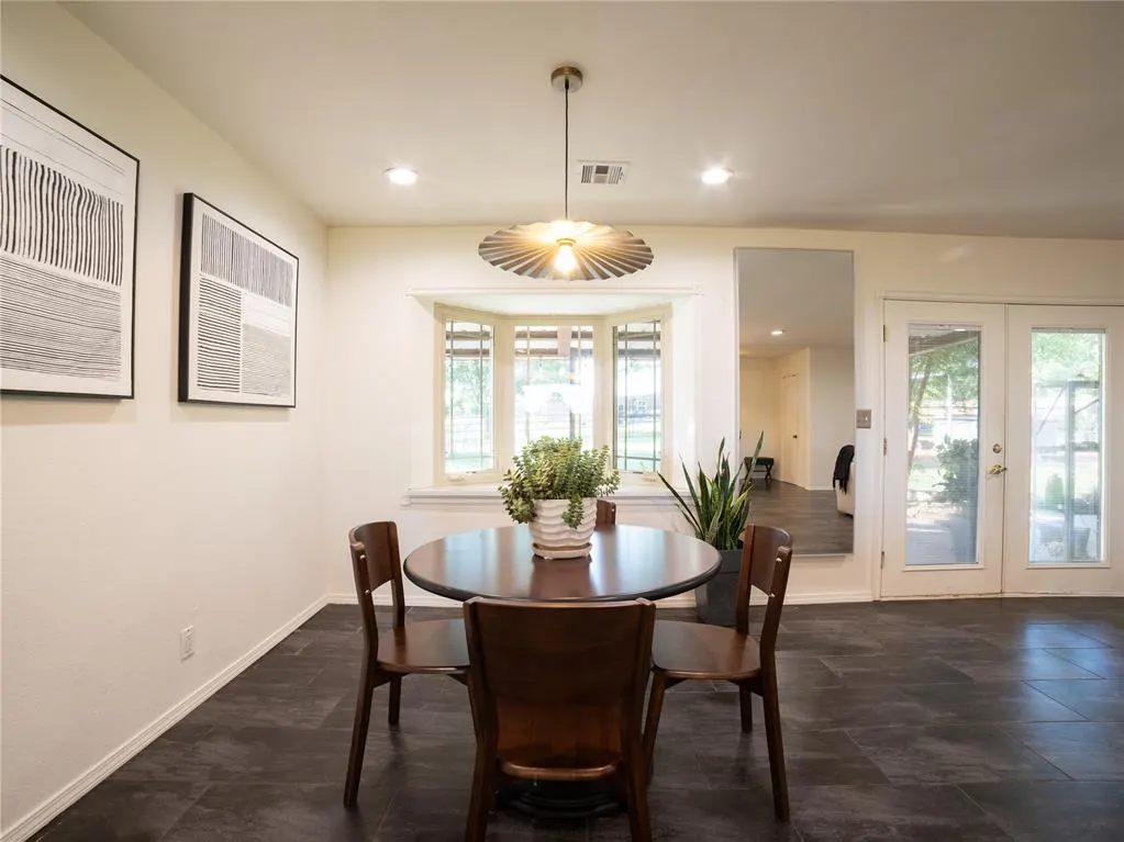 Photo 9 — 15501 SW 74th Street, Mustang, OK 73064