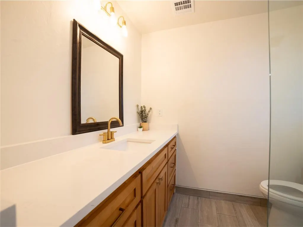 Photo 15 — 15501 SW 74th Street, Mustang, OK 73064
