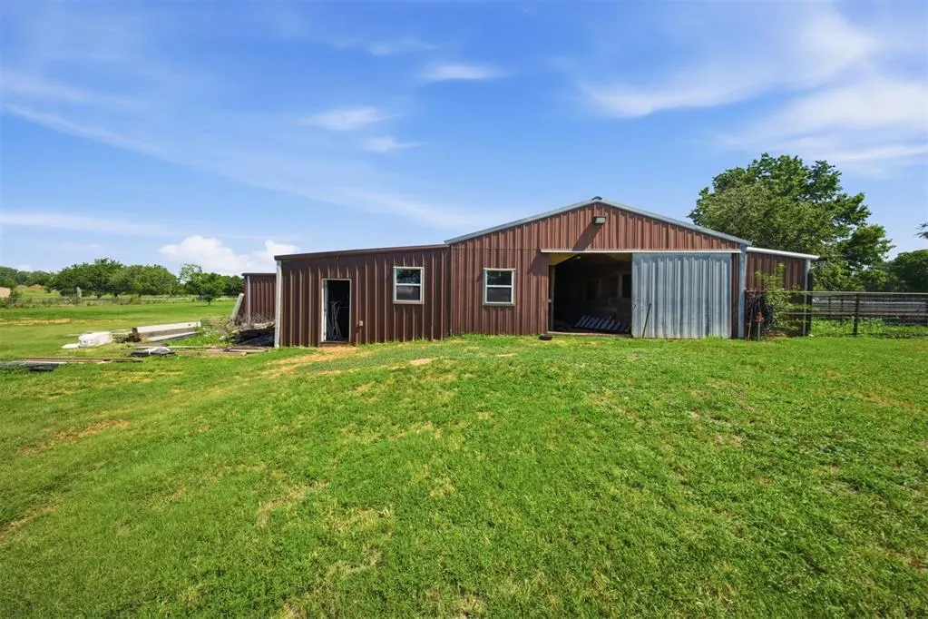 Photo 21 — 15501 SW 74th Street, Mustang, OK 73064