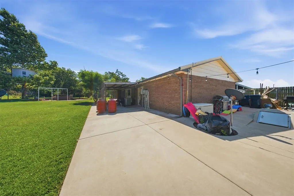 Photo 24 — 15501 SW 74th Street, Mustang, OK 73064