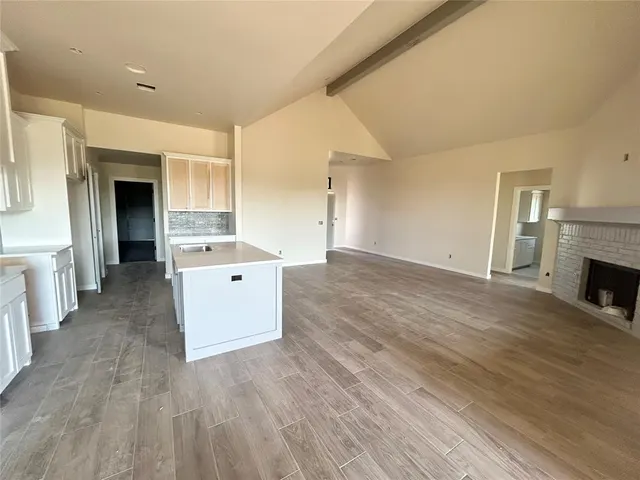 Photo 7 — 1901 Hamzas Court, Yukon, OK 73099